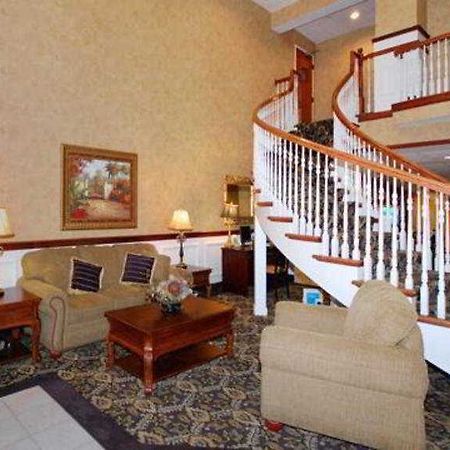 Comfort Suites Airport 哥伦布 内观 照片